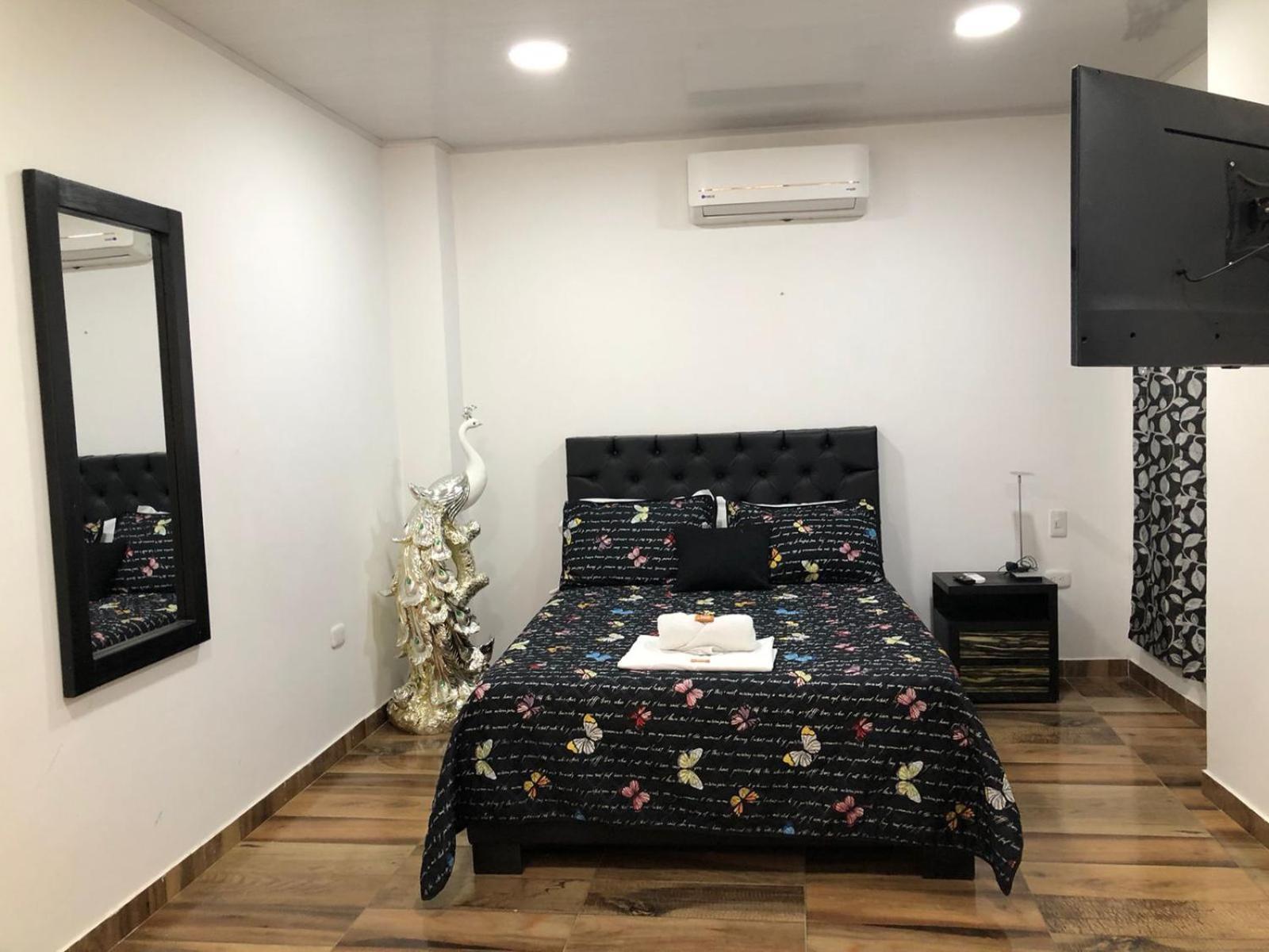 Hotel Real Del Valle バジェドゥパル エクステリア 写真