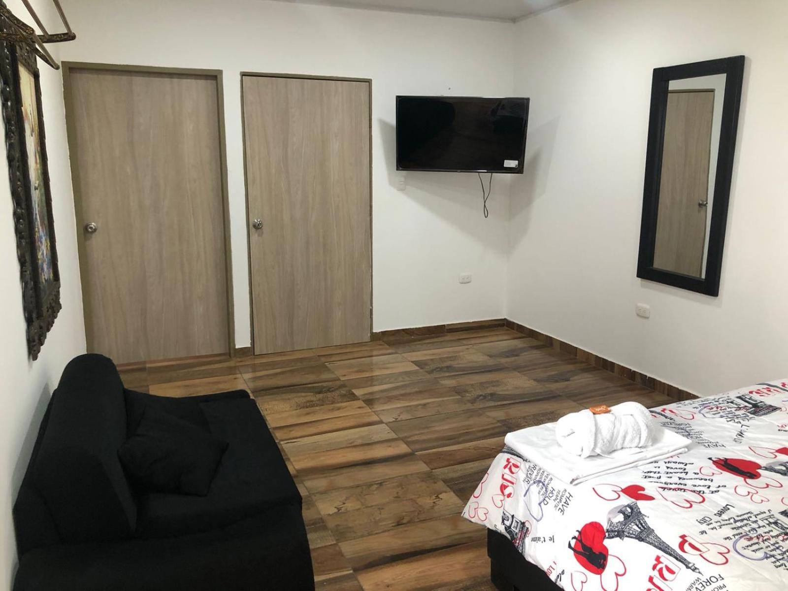 Hotel Real Del Valle バジェドゥパル エクステリア 写真
